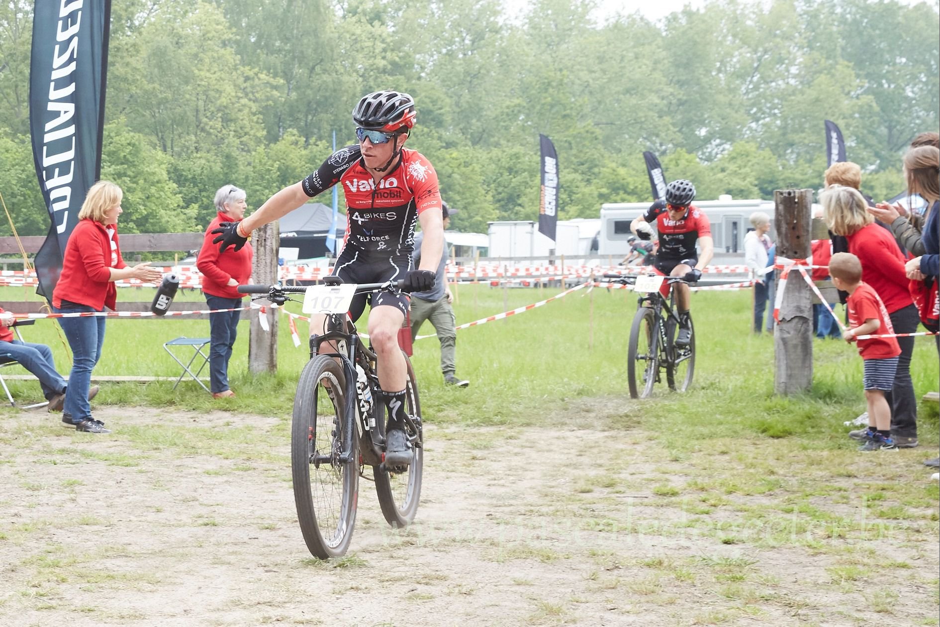 Zonder hen geen ploeg: dank aan onze sponsors